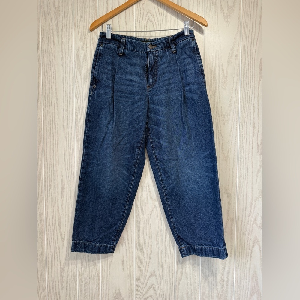 Banana Republic Mid-Rise Straight Leg Jeans Petite Size 27/4 EUC